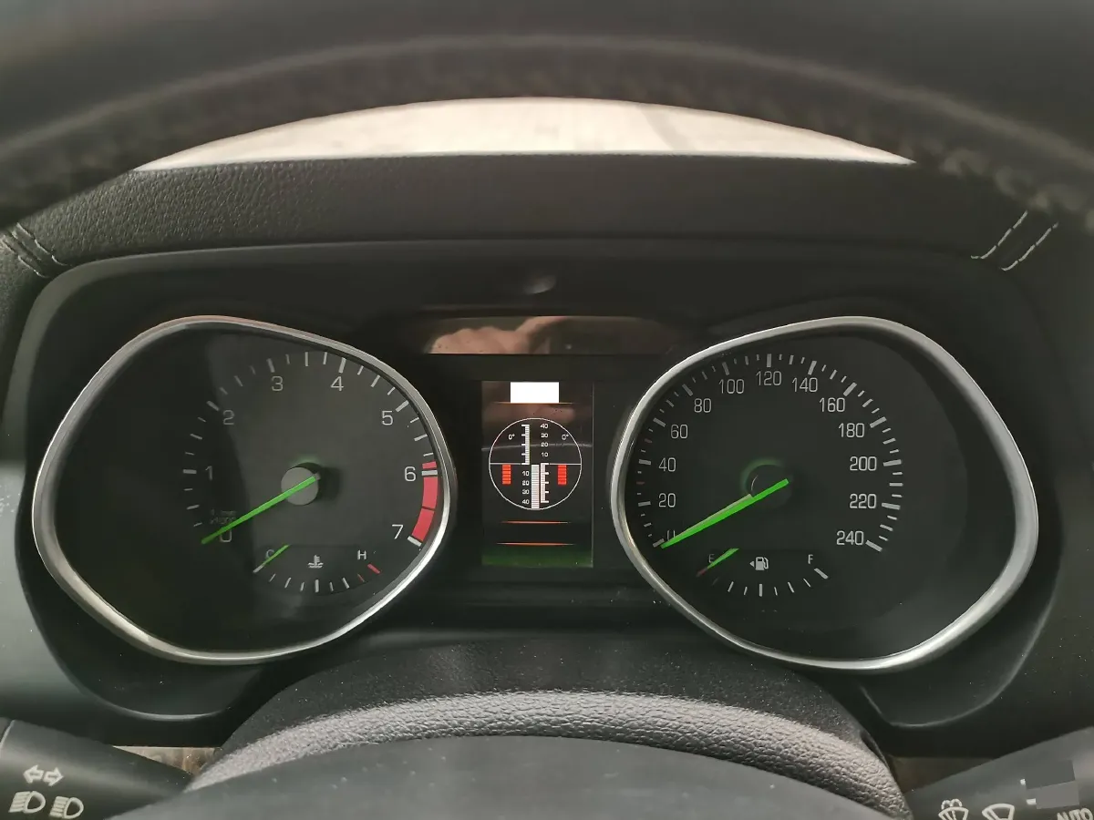 2016 BeiJing BJ80 2.3T 250HP L4 6AT,autocango,china used car exporter,china ev exporter,chinese used car exporter,chinese used ev exporter