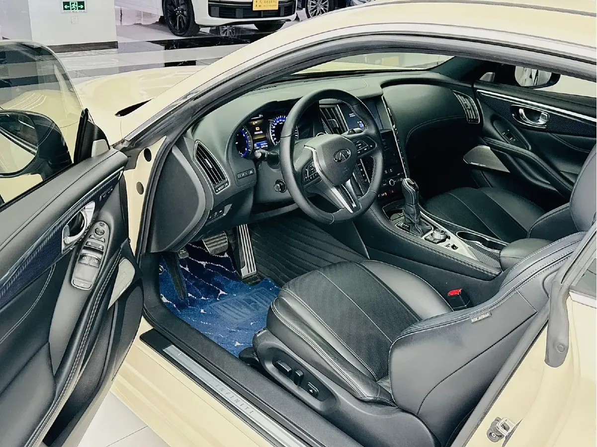 2019 Infiniti Q60 2.0T 211HP L4 7AT,autocango,china used car exporter,china ev exporter,chinese used car exporter,chinese used ev exporter