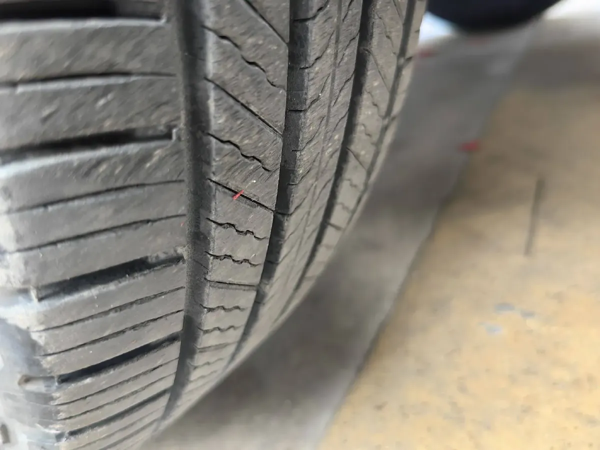 2016 Venucia T70 2.0L 144HP L4 CVT,autocango,china used car exporter,china ev exporter,chinese used car exporter,chinese used ev exporter