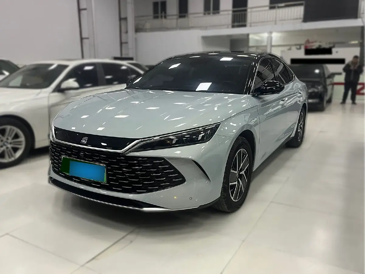 2024 BYD QinL 1.5L 101HP L4 E-CVT PHEV 15.87KWH