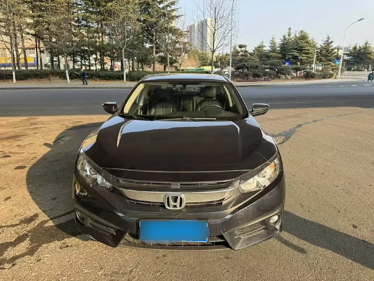 2016 Honda Civic 1.5T 177HP L4 CVT