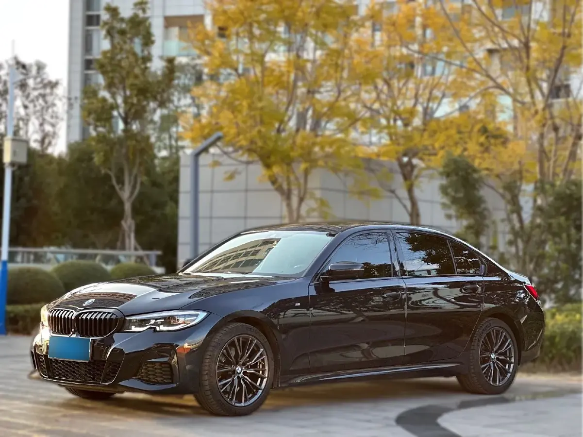 2020 BMW 3 Series 2.0T 184HP L4 8AT