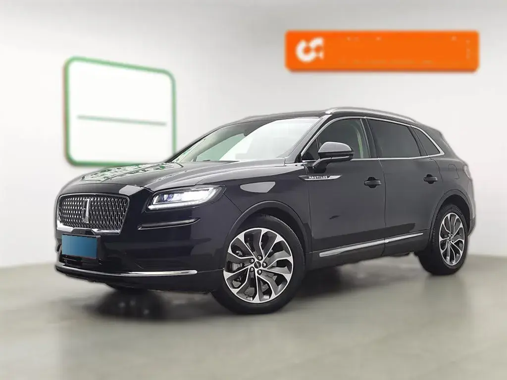 2021 Lincoln Nautilus 2.0T 245HP L4 8AT