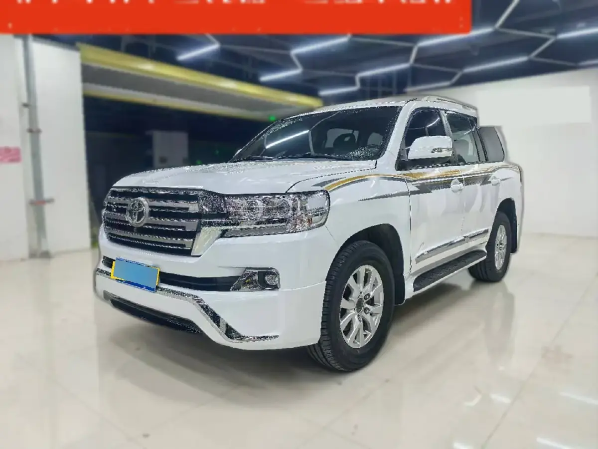 2015 Toyota Land Cruiser 4.0L 275HP V6 5AT
