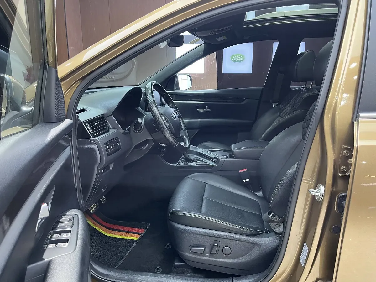 2017 Kia KX7 2.0T 241HP L4 6AT,autocango,china used car exporter,china ev exporter,chinese used car exporter,chinese used ev exporter