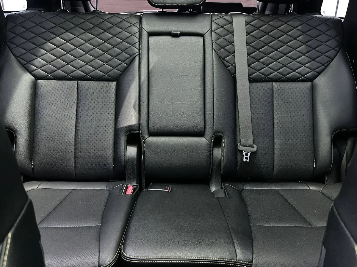 2017 Kia KX7 2.0T 241HP L4 6AT,autocango,china used car exporter,china ev exporter,chinese used car exporter,chinese used ev exporter