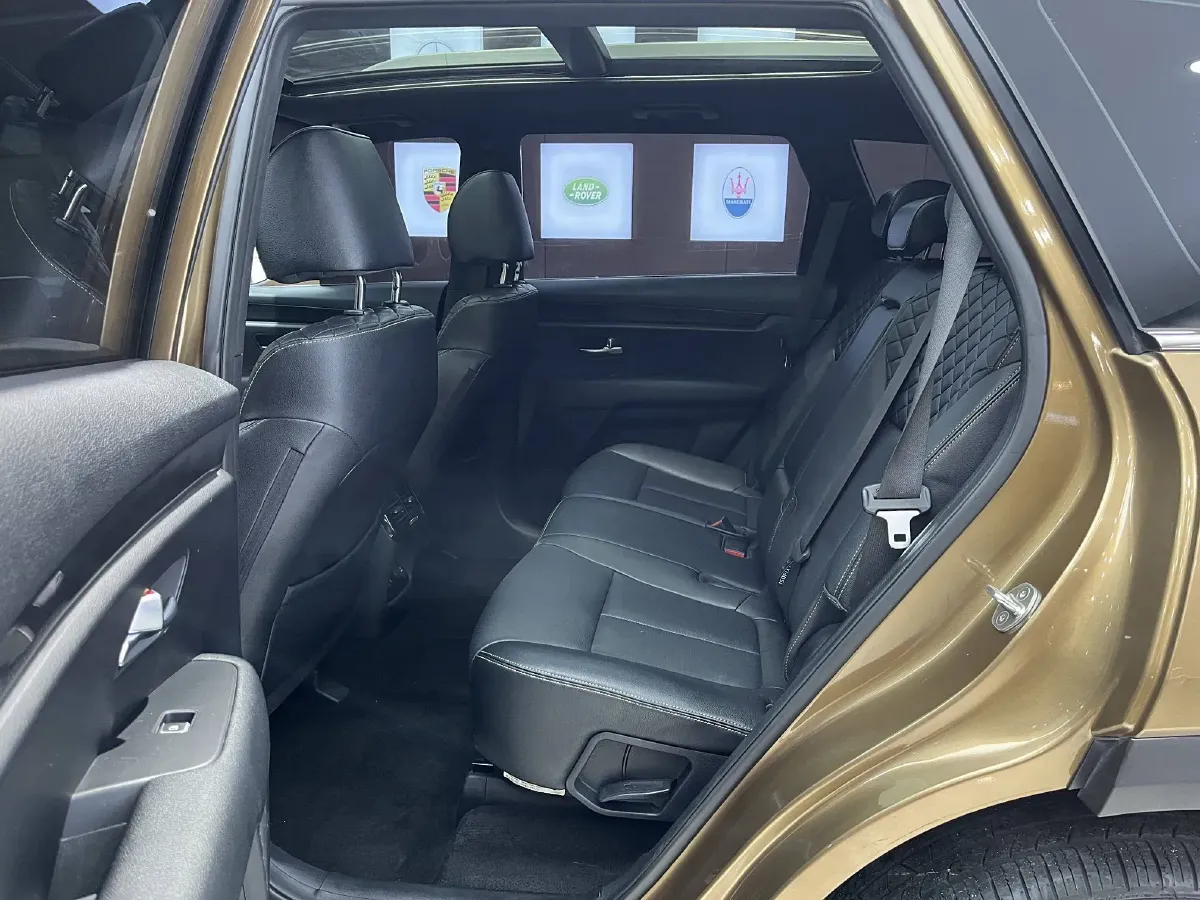 2017 Kia KX7 2.0T 241HP L4 6AT,autocango,china used car exporter,china ev exporter,chinese used car exporter,chinese used ev exporter