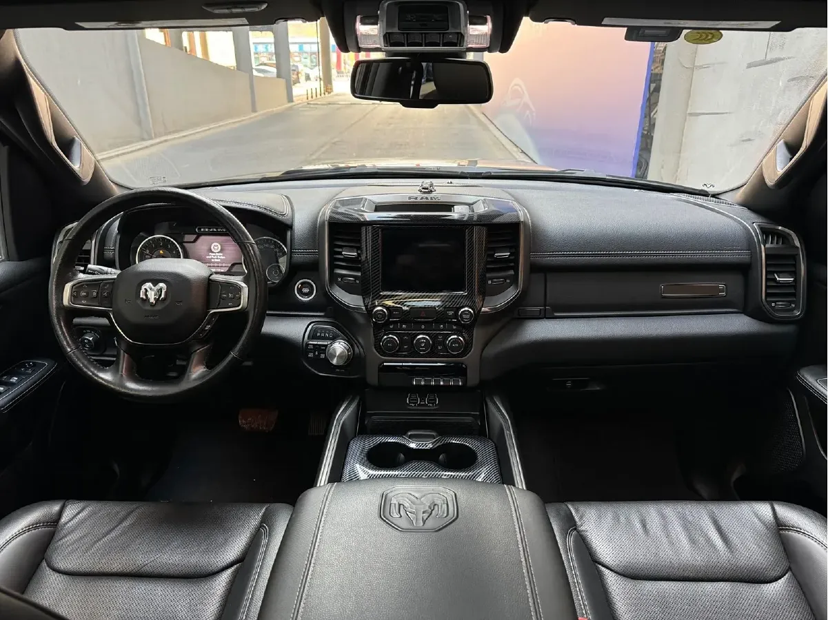 2011 RAM Trucks 5.7L 395HP V8 5AT,autocango,china used car exporter,china ev exporter,chinese used car exporter,chinese used ev exporter