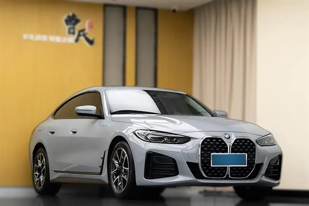 2022 BMW 4 Series 2.0T 184HP L4 8AT