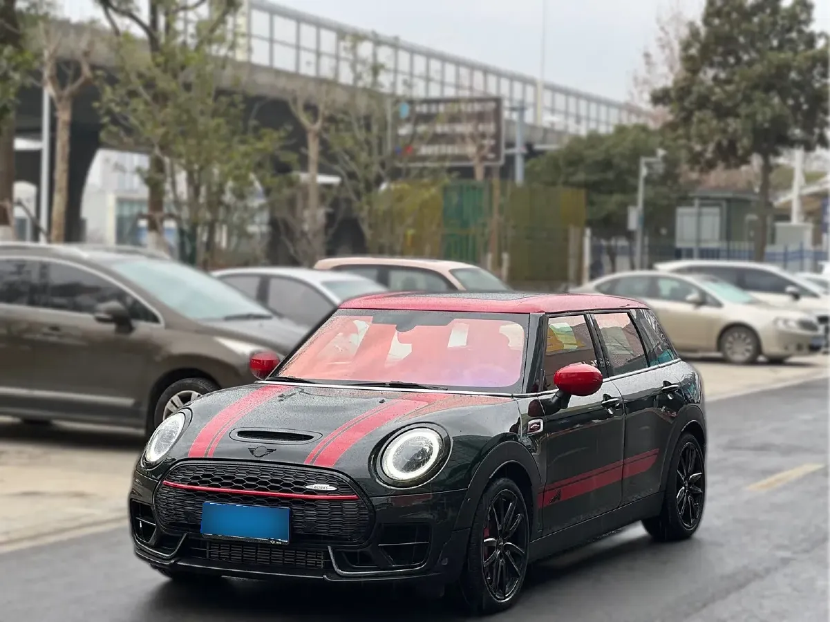 2023 MINI JCW CLUBMAN 2.0T 272HP L4 8AT,autocango,china used car exporter,china ev exporter,chinese used car exporter,chinese used ev exporter
