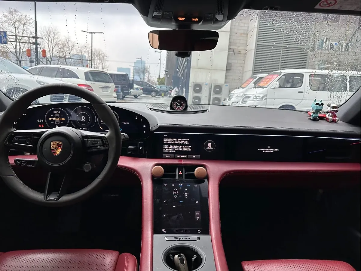 2019 Porsche Taycan 2AT BEV 79.2KWH,autocango,china used car exporter,china ev exporter,chinese used car exporter,chinese used ev exporter
