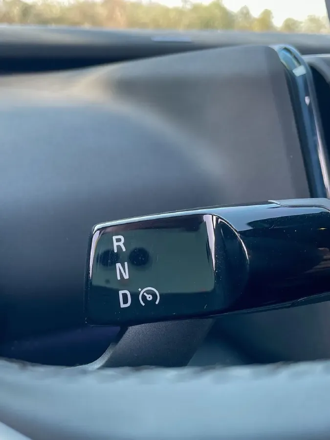 2025 Volvo EX30 BEV 66KWH,autocango,china used car exporter,china ev exporter,chinese used car exporter,chinese used ev exporter