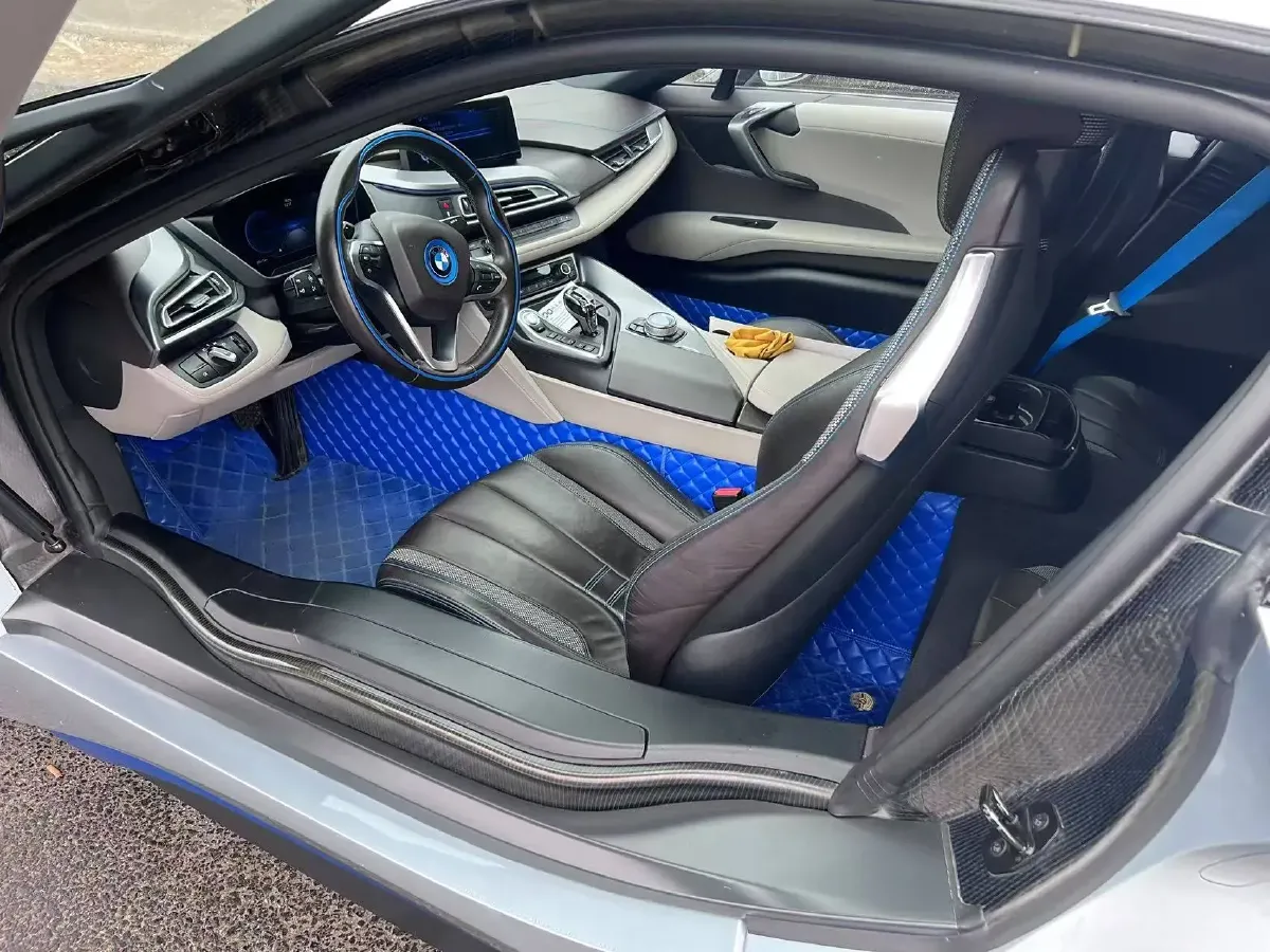 2014 BMW i8 1.5T 231HP L3 6AT PHEV 7.1KWH,autocango,china used car exporter,china ev exporter,chinese used car exporter,chinese used ev exporter