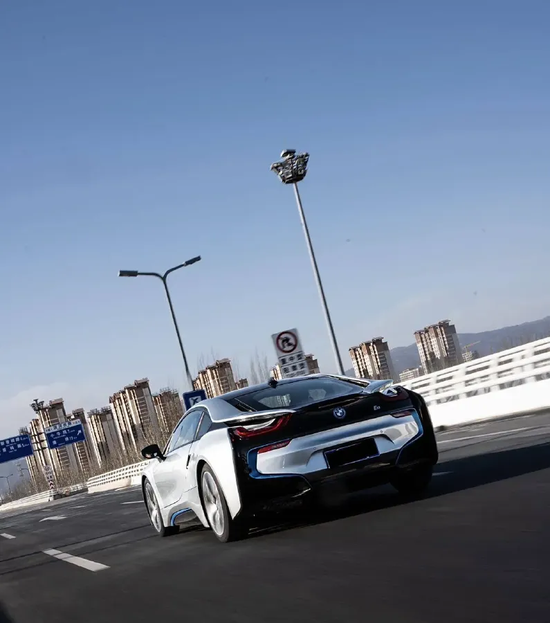 2014 BMW i8 1.5T 231HP L3 6AT PHEV 7.1KWH,autocango,china used car exporter,china ev exporter,chinese used car exporter,chinese used ev exporter