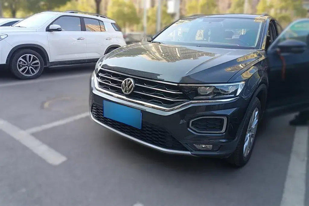 2020 Volkswagen T-Roc 1.4T 131HP L4 7DCT