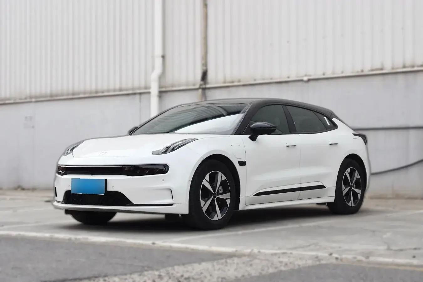 2023 Zeekr 001 BEV 100KWH