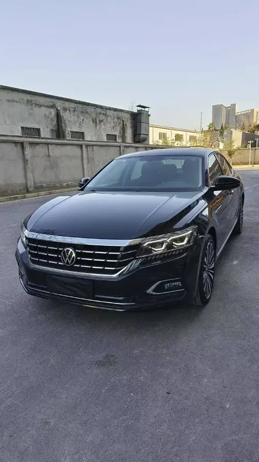 2020 Volkswagen Passat 1.4T 150HP L4 7DCT