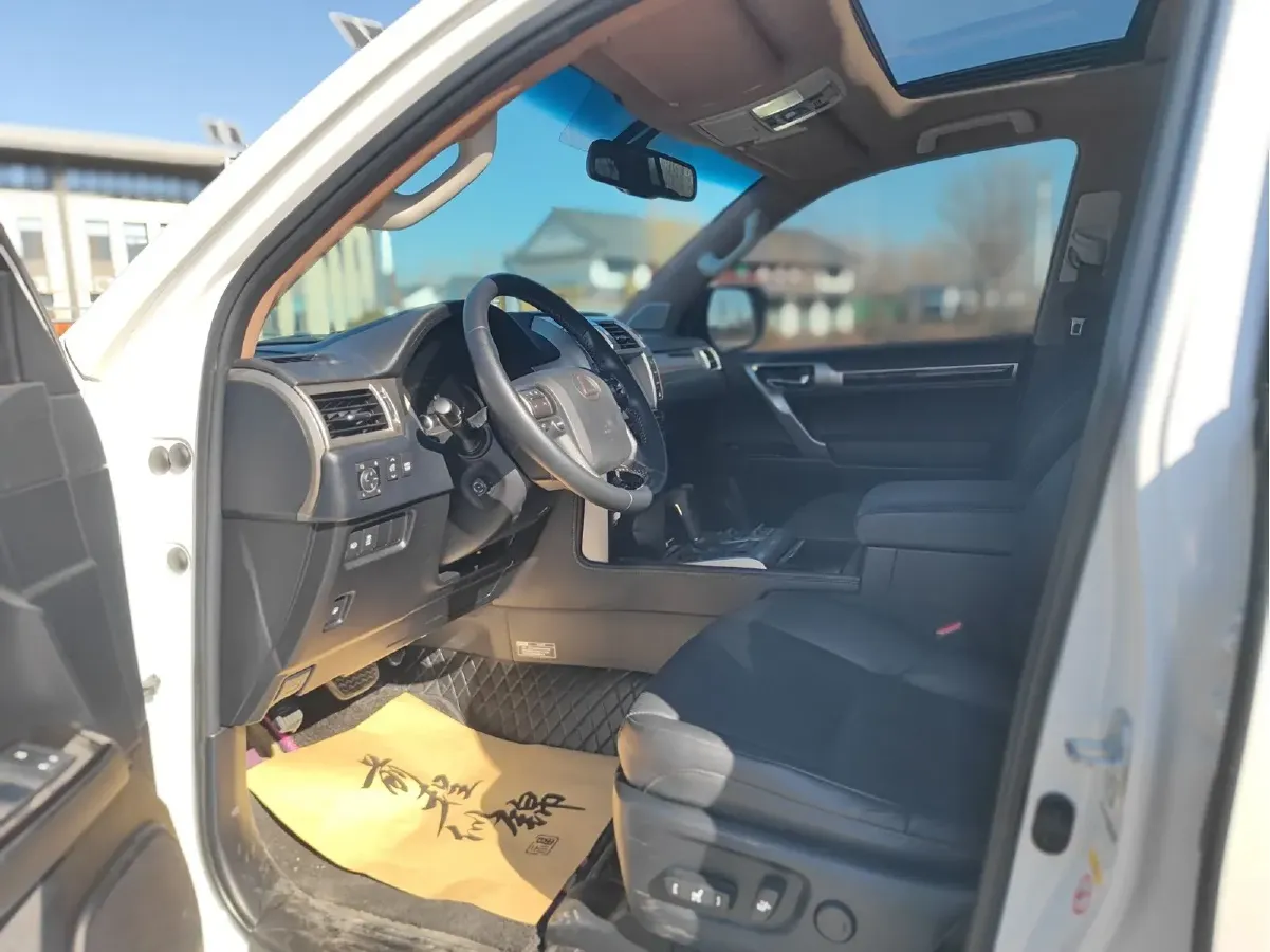 2015 Lexus GX 4.0L 275HP V6 5AT,autocango,china used car exporter,china ev exporter,chinese used car exporter,chinese used ev exporter