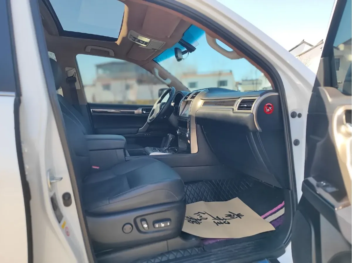 2015 Lexus GX 4.0L 275HP V6 5AT,autocango,china used car exporter,china ev exporter,chinese used car exporter,chinese used ev exporter