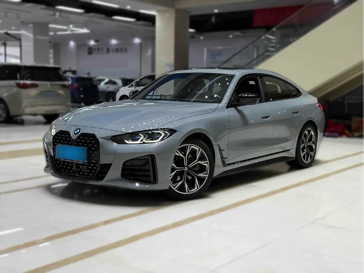 2023 BMW 4 Series 2.0T 245HP L4 8AT