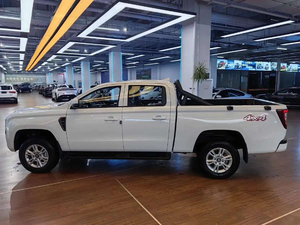 2024 SinoTruck VGV BoSheng 2.0T 190HP L4 8AT,autocango,china used car exporter,china ev exporter,chinese used car exporter,chinese used ev exporter