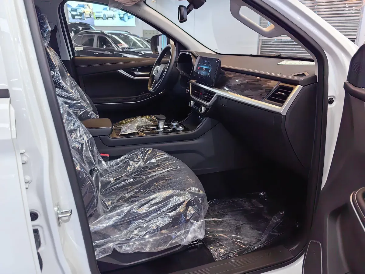 2024 SinoTruck VGV BoSheng 2.0T 190HP L4 8AT,autocango,china used car exporter,china ev exporter,chinese used car exporter,chinese used ev exporter