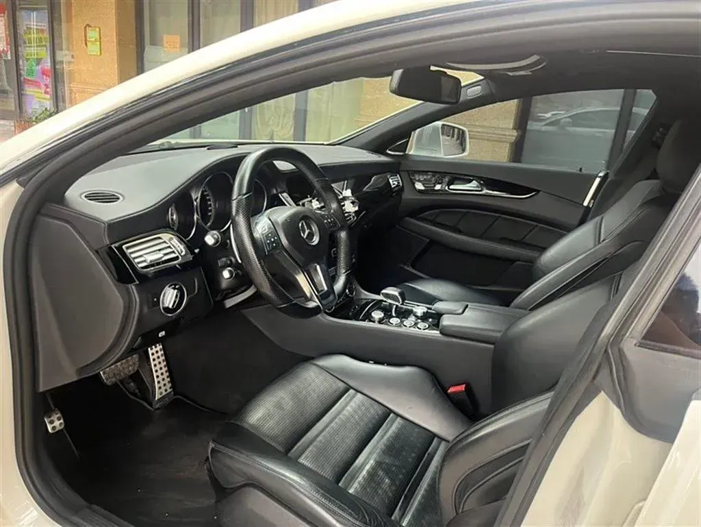 2013 Mercedes-Benz CLS AMG 5.5T 557HP V8 7AT,autocango,china used car exporter,china ev exporter,chinese used car exporter,chinese used ev exporter