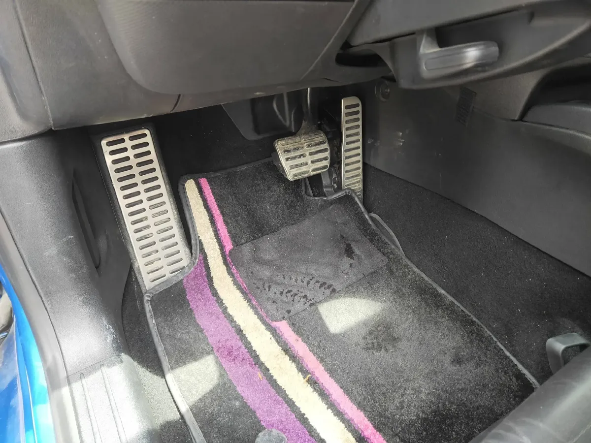 2012 Seat Leon 2.0T 211HP L4 6DCT,autocango,china used car exporter,china ev exporter,chinese used car exporter,chinese used ev exporter