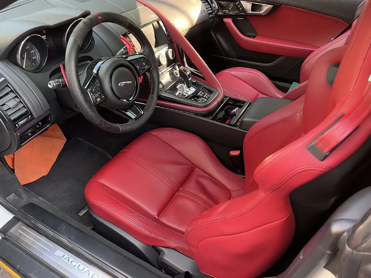 2015 Jaguar F-TYPE 3.0T 381HP V6 8AT,autocango,china used car exporter,china ev exporter,chinese used car exporter,chinese used ev exporter