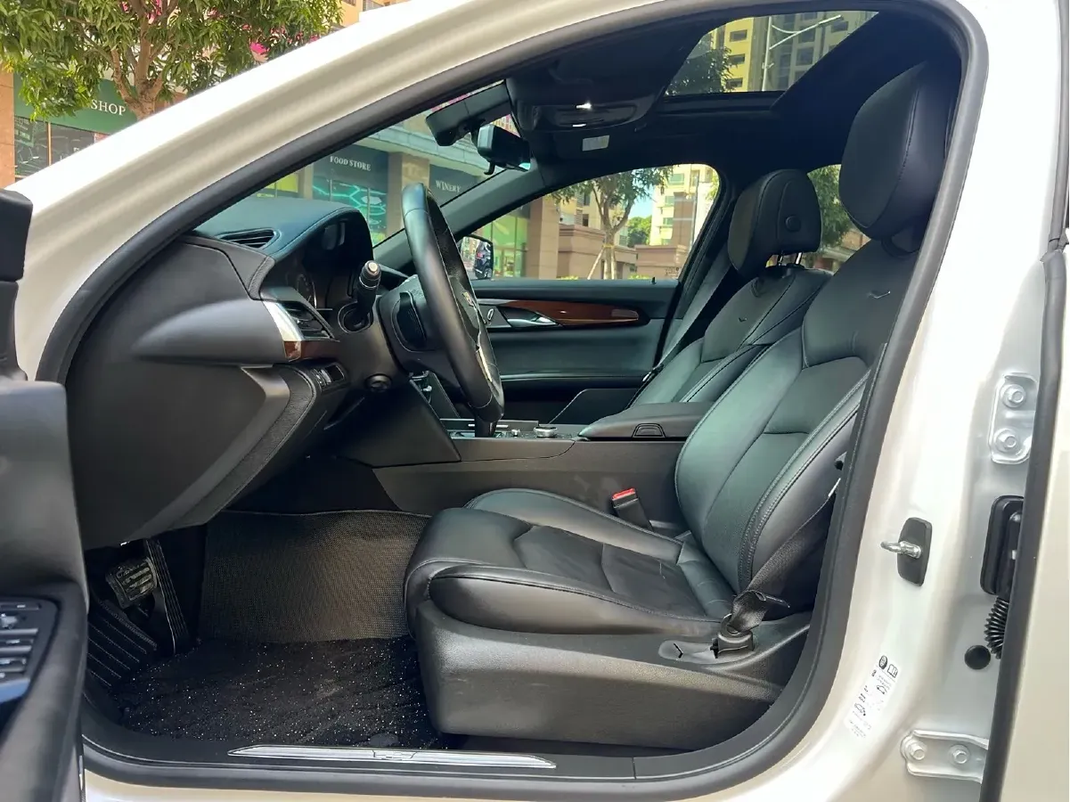 2019 Cadillac CT6 2.0T 241HP L4 10AT,autocango,china used car exporter,china ev exporter,chinese used car exporter,chinese used ev exporter