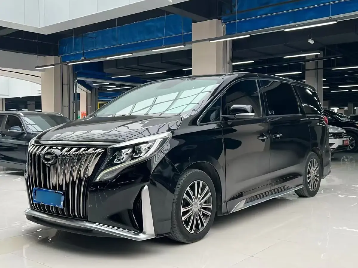 2021 GAC Trumpchi M8 2.0T 252HP L4 8AT