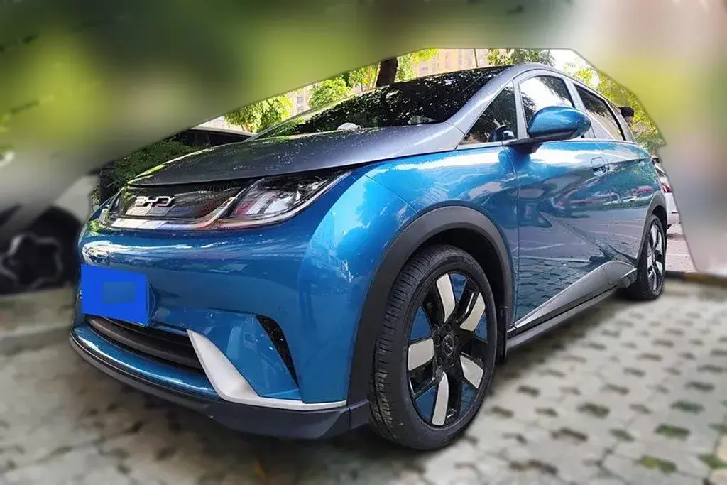 2023 BYD Dolphin BEV 44.928KWH