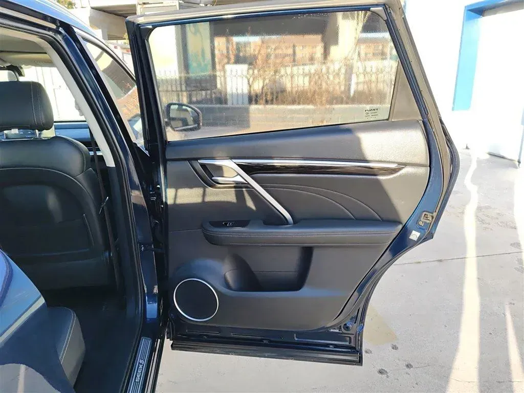 2018 Traum SEEK 5 1.5T 156HP L4 6AT,autocango,china used car exporter,china ev exporter,chinese used car exporter,chinese used ev exporter