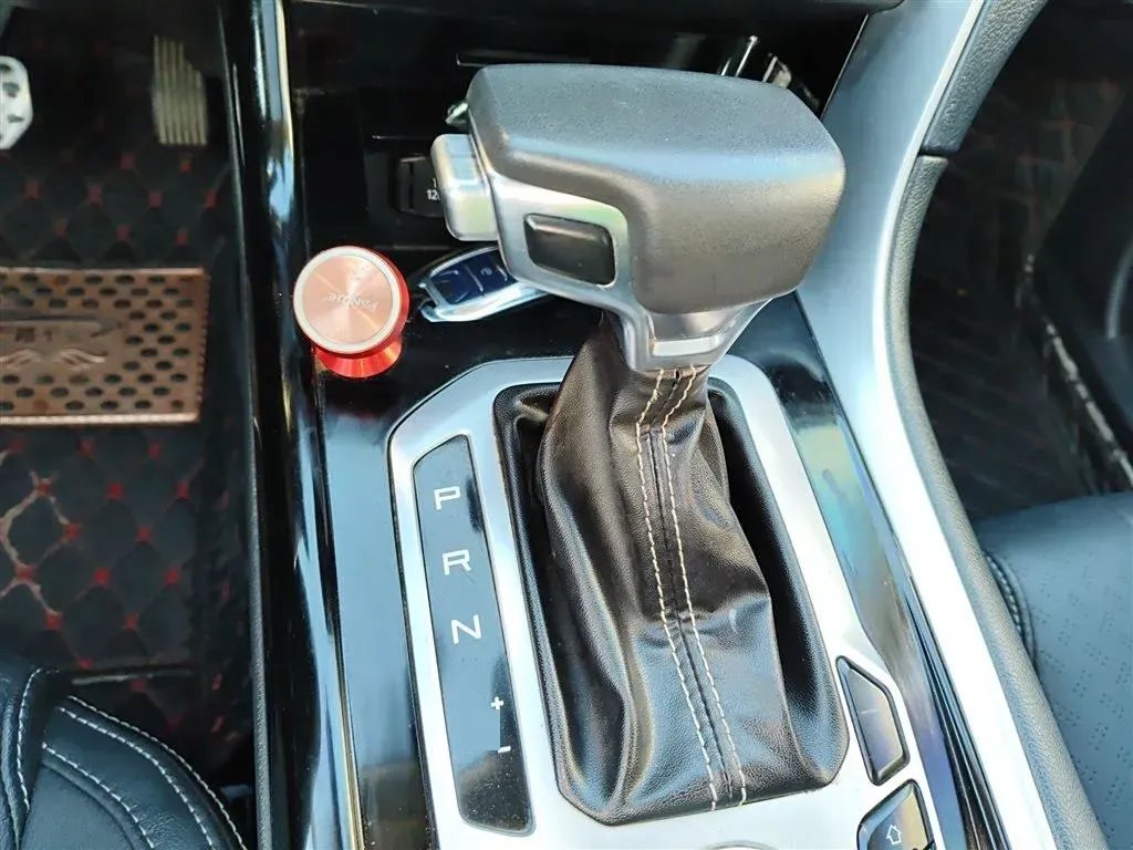 2018 Traum SEEK 5 1.5T 156HP L4 6AT,autocango,china used car exporter,china ev exporter,chinese used car exporter,chinese used ev exporter