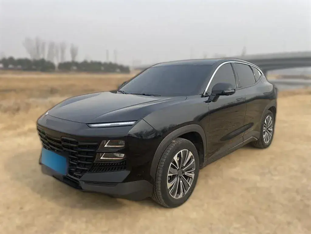 2023 Jetour DASHING 1.6T 197HP L4 7DCT