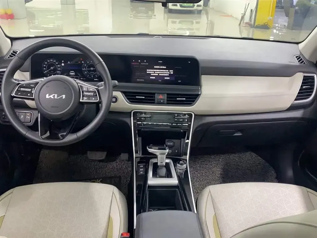 2023 Kia Seltos 1.5L 115HP L4 CVT,autocango,china used car exporter,china ev exporter,chinese used car exporter,chinese used ev exporter