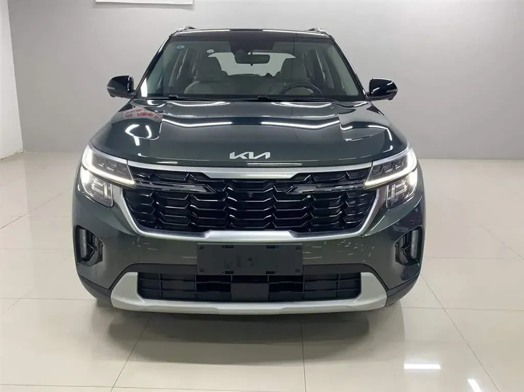 2023 Kia Seltos 1.5L 115HP L4 CVT,autocango,china used car exporter,china ev exporter,chinese used car exporter,chinese used ev exporter