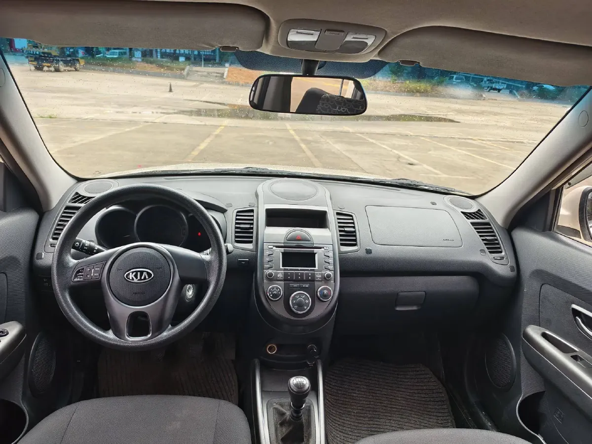 2012 Kia Soul 1.6L 123HP L4 5MT,autocango,china used car exporter,china ev exporter,chinese used car exporter,chinese used ev exporter