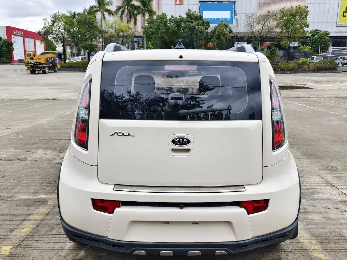 2012 Kia Soul 1.6L 123HP L4 5MT,autocango,china used car exporter,china ev exporter,chinese used car exporter,chinese used ev exporter