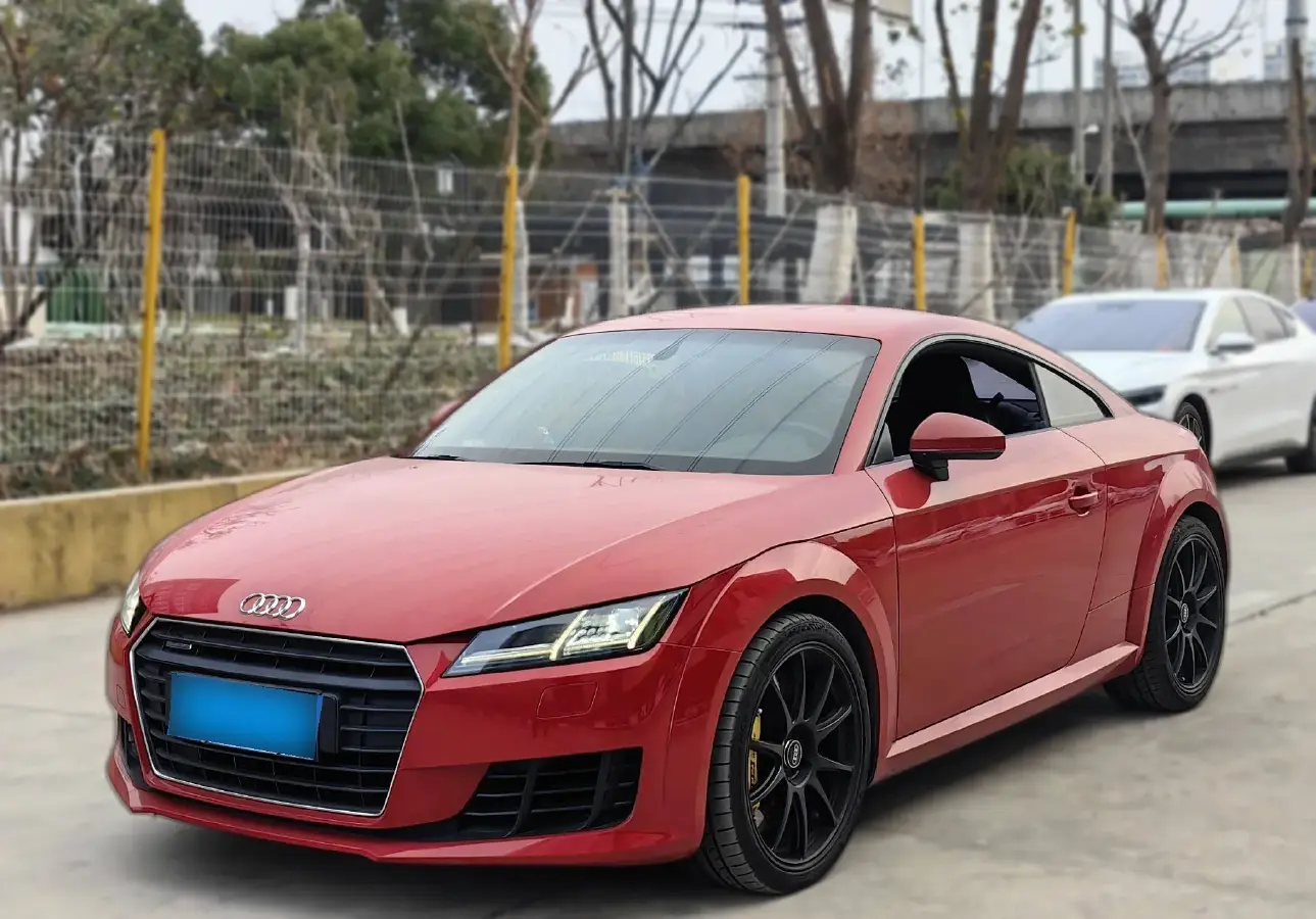 2015 Audi TT 2.0T 230HP L4 6DCT