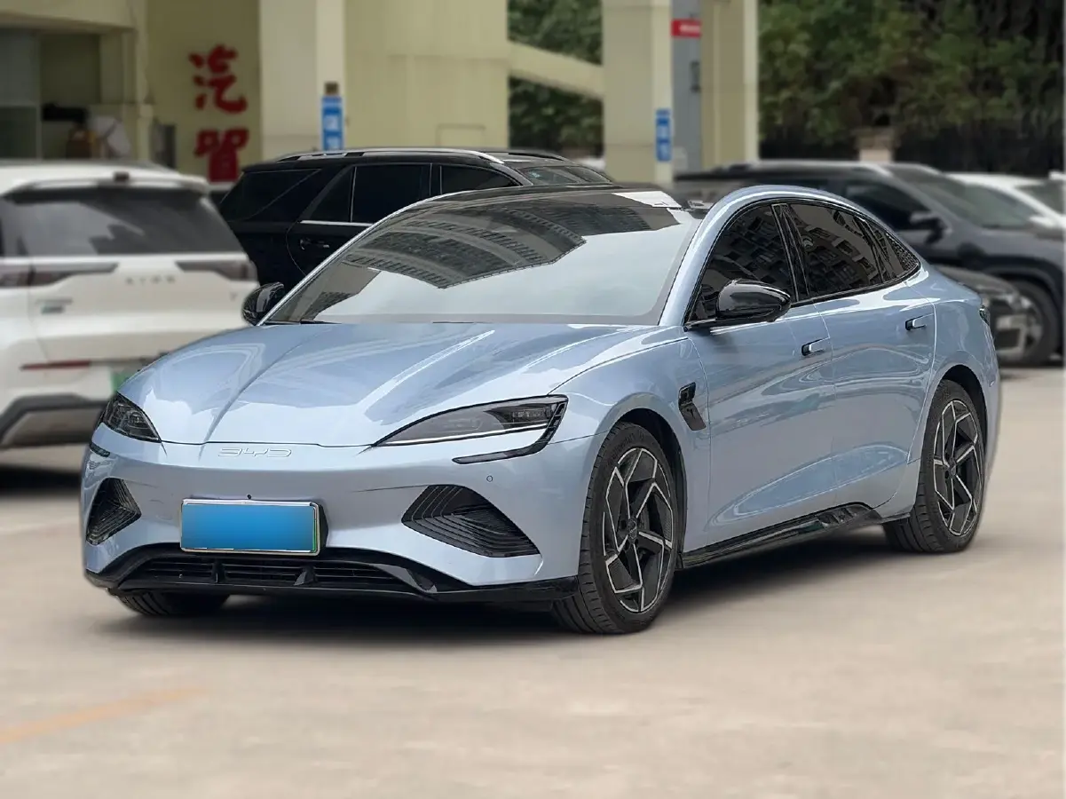 2023 BYD Seal BEV 82.5KWH