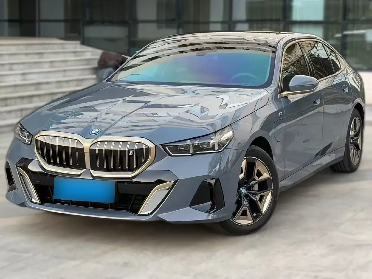 2024 BMW i5 BEV 79.05KWH