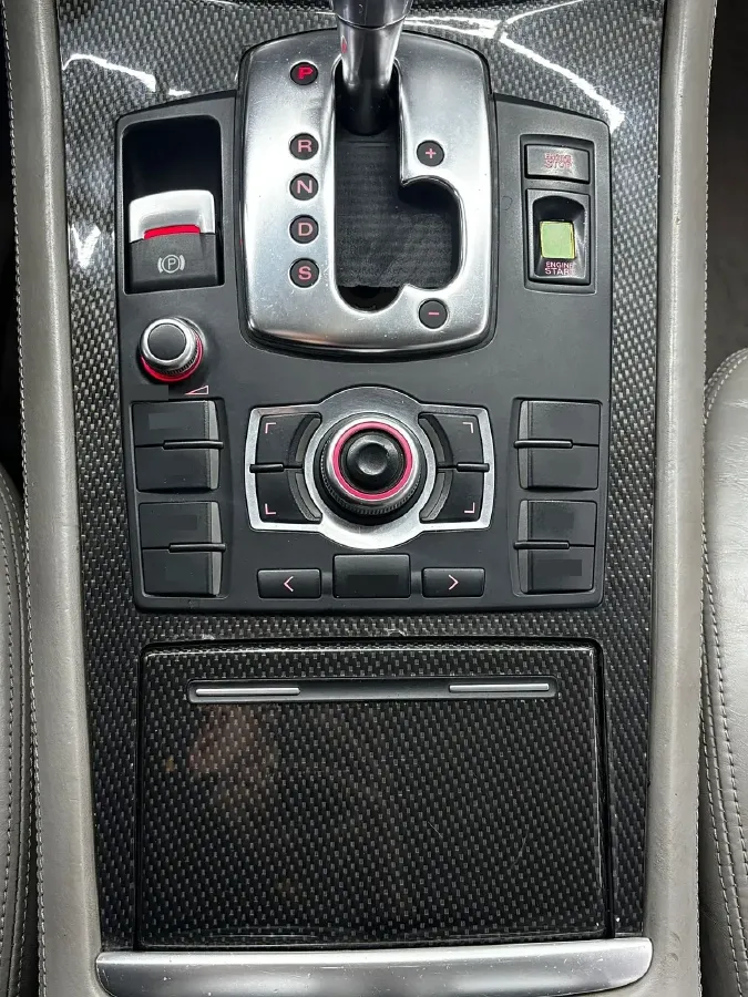 2009 Audi S8 5.2L 450HP V10 6AT,autocango,china used car exporter,china ev exporter,chinese used car exporter,chinese used ev exporter