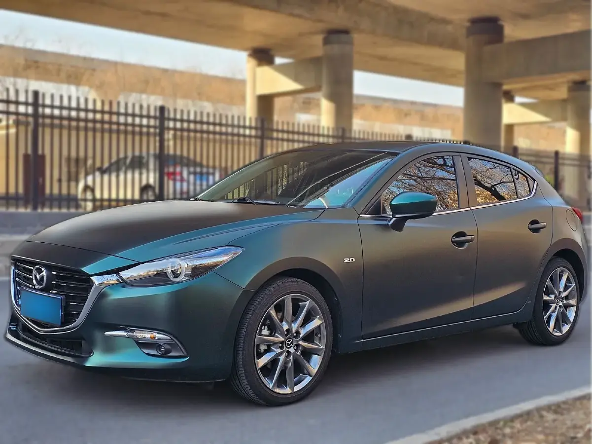 2017 Mazda 3 Axela 2.0L 158HP L4 6AT