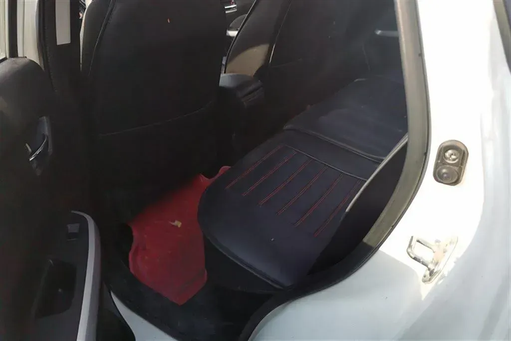 2016 Suzuki Vitara 1.6L 122HP L4 5MT,autocango,china used car exporter,china ev exporter,chinese used car exporter,chinese used ev exporter