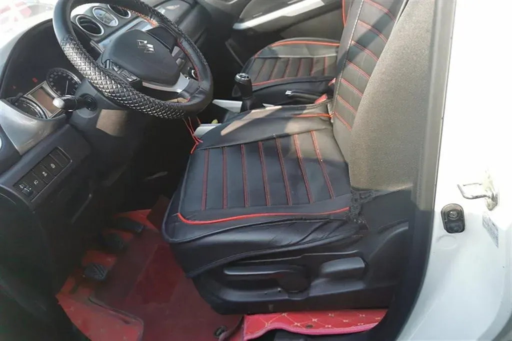 2016 Suzuki Vitara 1.6L 122HP L4 5MT,autocango,china used car exporter,china ev exporter,chinese used car exporter,chinese used ev exporter