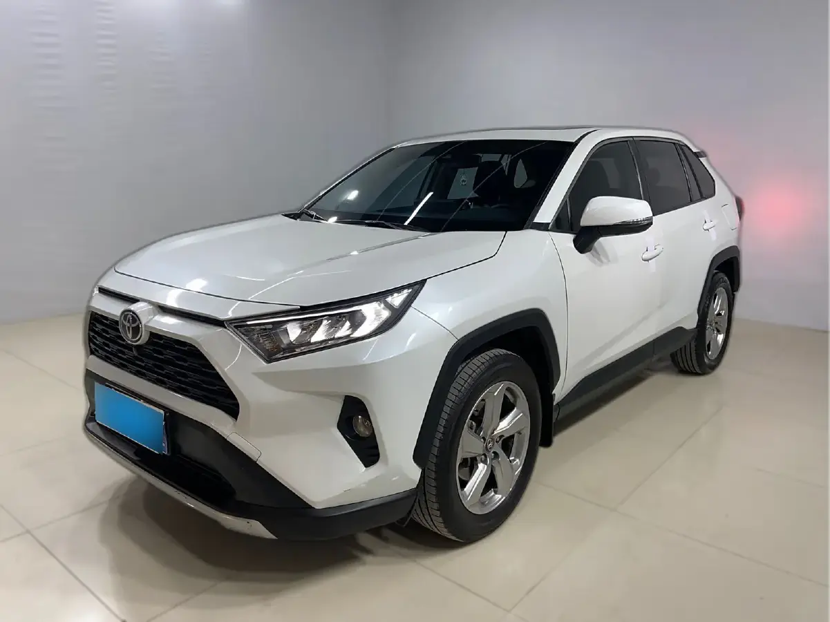 2021 Toyota RAV4 2.0L 171HP L4 CVT
