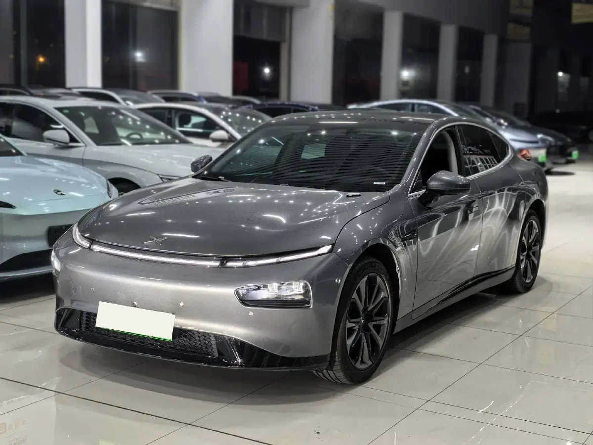 2022 Xpeng P7 BEV 77.9KWH
