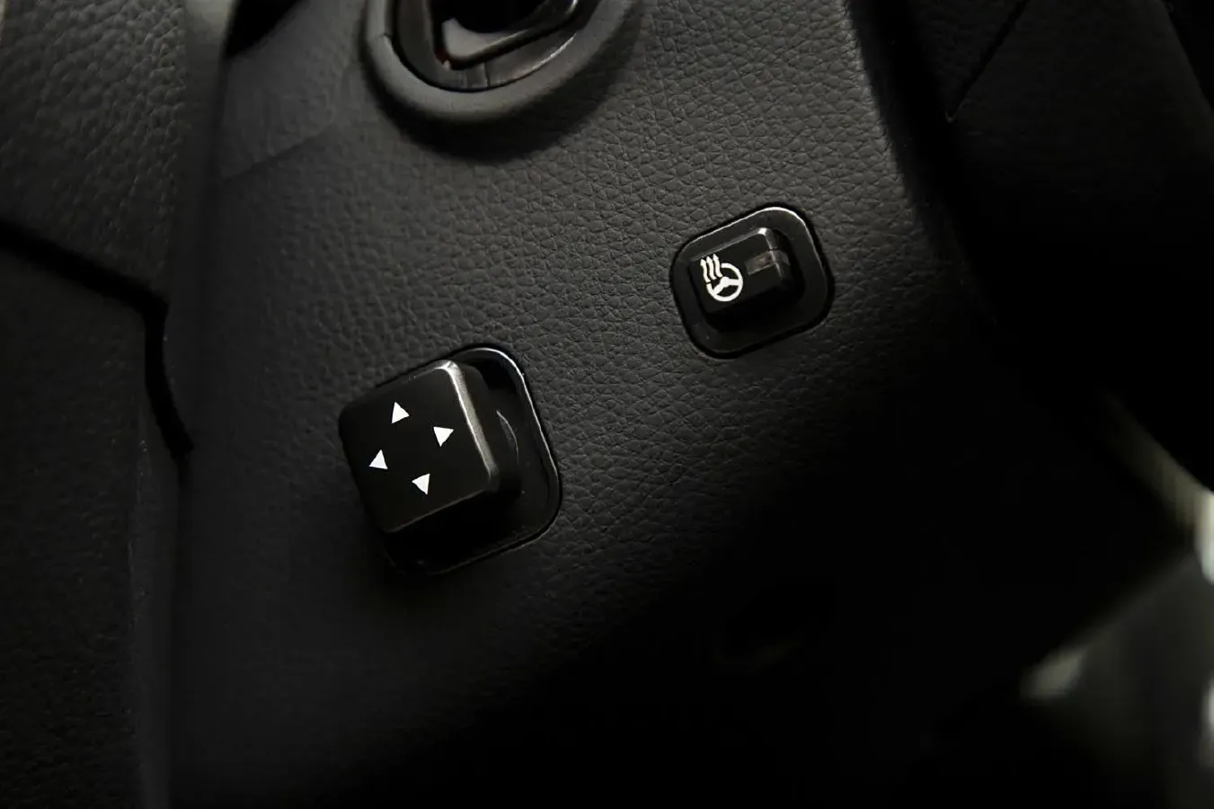 2012 Hyundai Equus 5.0L 430HP V8 8AT,autocango,china used car exporter,china ev exporter,chinese used car exporter,chinese used ev exporter