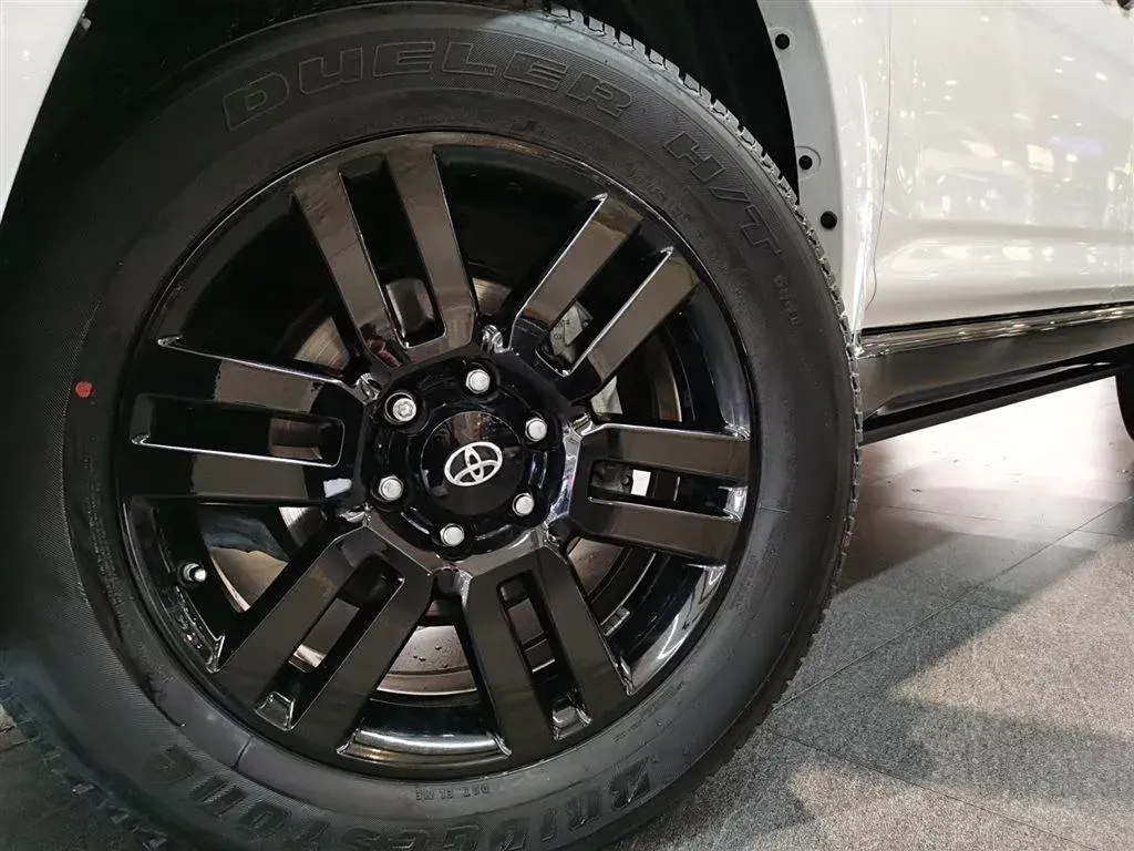 2022 Toyota 4Runner 4.0L 273HP V6 5AT,autocango,china used car exporter,china ev exporter,chinese used car exporter,chinese used ev exporter